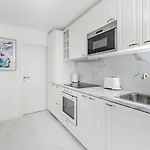 Lejlighed Bon Port 1-bedroom - Lakefront *