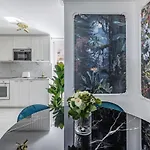 Bon Port 1-bedroom - Lakefront Lejlighed